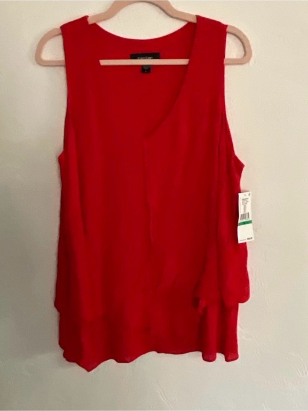 Karen Kane Red Asymmetrical Tiered Rayon Sleeveless Top Large NWOT